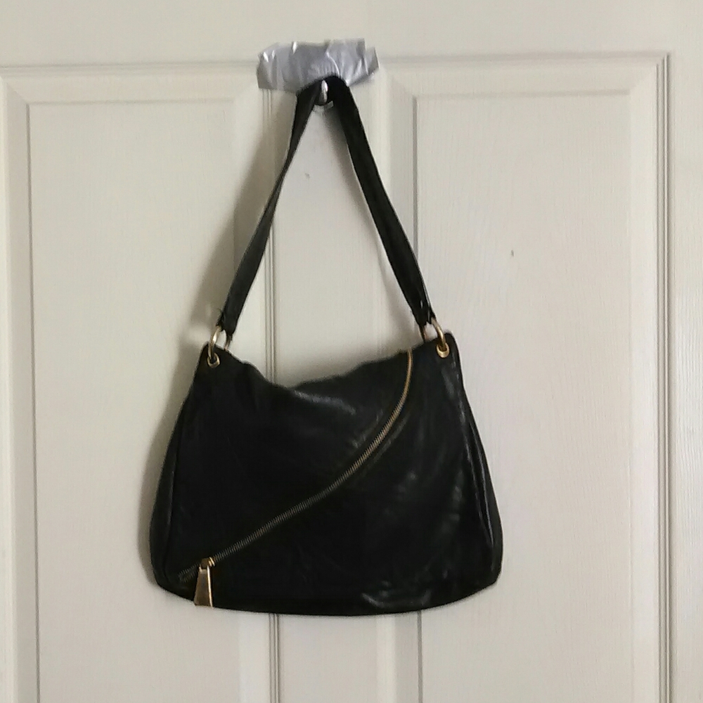 Presa black leather bag